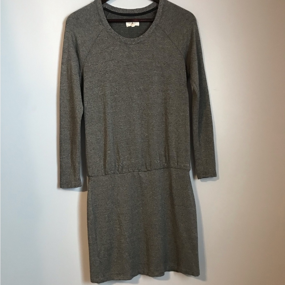 Lou & Grey Long Sleeve Dress. Small